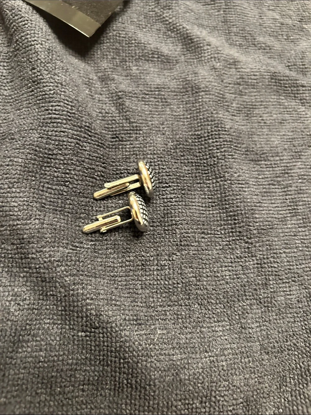 Textured Round Cuff Links in Black and Silver Tone